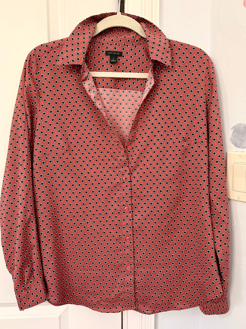 Anne Klein Coral Printed Long-Sleeve Button-Down Shirt